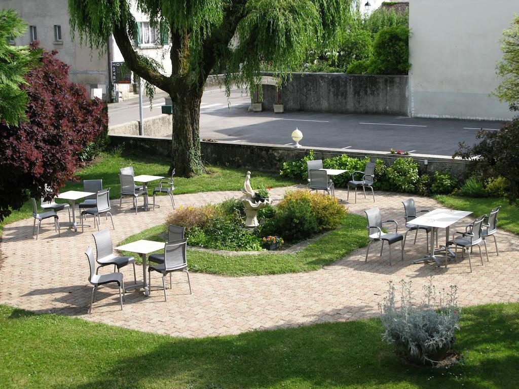 Ségny La Bonne Auberge מראה חיצוני תמונה