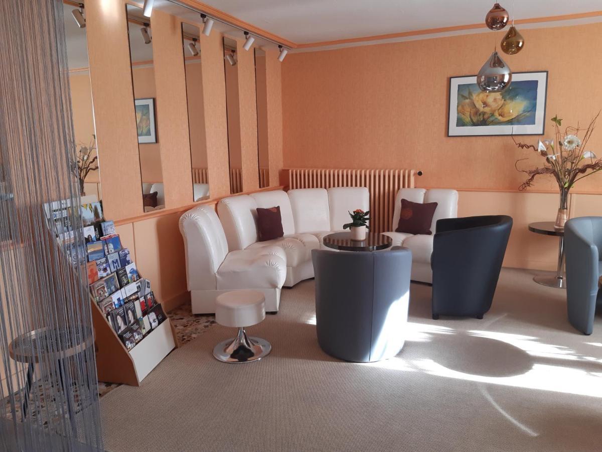 Ségny La Bonne Auberge מראה חיצוני תמונה
